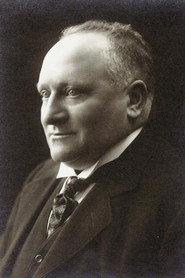 Viggo Lindstrøm as  in Love and Money 1925