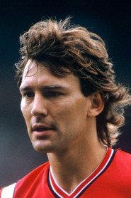 Bryan Robson as Self in The United Way 2021