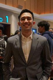 Riza Pahlevi as Agen Property in Rumah Duka 2026