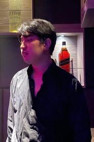 Pasith Pinitchann as เพื่อนจุ้ย in TimeLine 2020