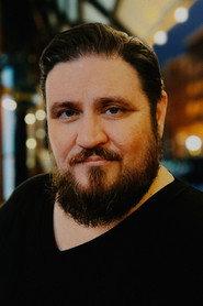 Matthew Alson Thornbury as Michael in Blue Moon 2022