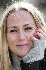 Christine Astrid Nielsen as Forskellige roller in Aarhus Revyen 2026 2026