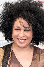 Tania Kross as Bonnie in Casa Coco 2022