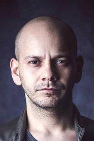 Ozan Dağara as Danışman in Adreste Bir Sorun Var 