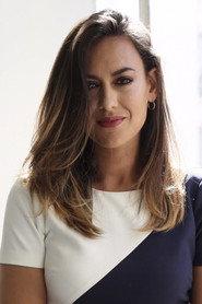 Norah Lajjouti as Neha in Clothesline 2021