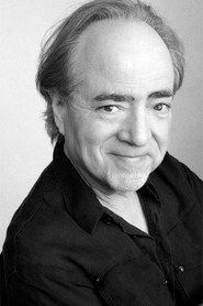 Richard Groulx as Simon Atlan in Les enfants du soleil 2004