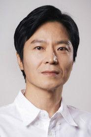 Yoon Seo-hyun as O Seong Il [Jun Ho's father] in My Uncle is Audrey Hepburn 2019