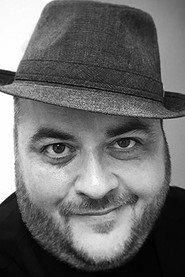 Nicolas Gignac as Gao the Passer in Les FantastiX : La magie des stars 2016