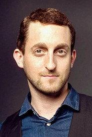 Nicolas Lainé as Thierry in 7 Minutes 2020