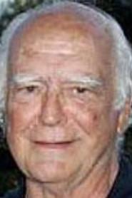 Joaquín Romero Marchent as Self in El bueno, la bomba y el malo 2000