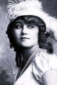 Ica von Lenkeffy as Szentkláryné / Magda in Jean the Tenant 1918