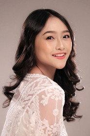 Rona Anggreani as Rona / Nora in Viva JKT48 2014