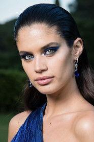 Sara Sampaio as Elisabetta in At Midnight 2023