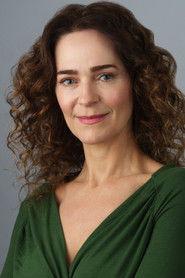 Adriana Rabelo as Antônia in Cinzas e Café 2016