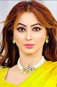 Zahara Mitu as  in Agun 