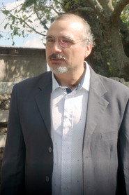 Marcelo Carambula as Dr. Rospide in Old Nepo 2026