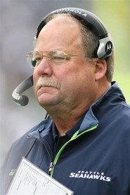 Mike Holmgren as Self in The Minister of Defense 2023