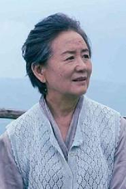 Li Li Xian as Heng Dao's Grandma in Secret Fruit 2017