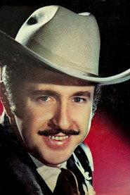 Demetrio González as Demetrio González "El Gallo Colorado" in Tan bueno el giro como el colorado 1959