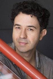 André Guerreiro Lopes as Investigador in Reflections of a Blender 2010