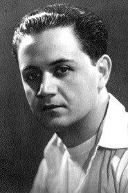 Manos Hatzidakis as Pianist in Stella 1955