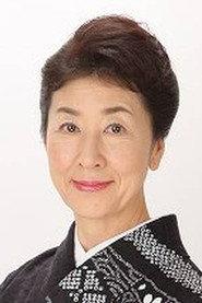 Eriko Wada as Ikue Akiyama (second daughter) in Tokyo Notes 1998