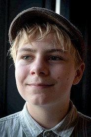 Lasse Peter Larsen as Søren in Before It Ends 2023
