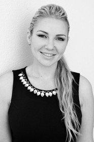 Ashlee Jensen as Michelle in 500 Miles 2014