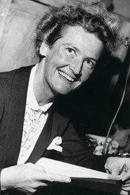 Edith Carlmar as Gammel dame in Out of Order 1997
