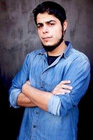 David Sainz as Himself in Malviviendo: El Documental 2018