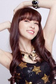 Phương Bella as Phuong in Love: Yeu 2015