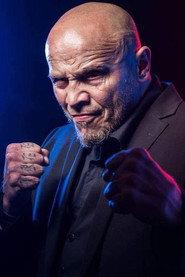 Janos Tiborcz as Gregory 'Dr. Love' in Darwins Law 2018