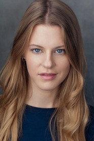 Izabella Malewska as Female Smoker in Bad Day at the Office 2014