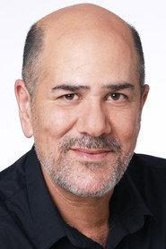 Shalom Shmuelov as Driver in Avanti Popolo 1986