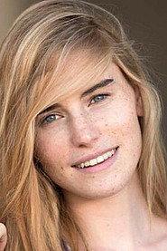 Irene Vetere as Camilla Brandolini in Here Come the Teachers 2018