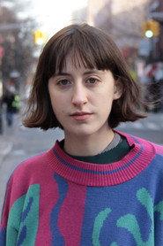 Greta Kline as Evie Gold in The Anniversary Party 2001