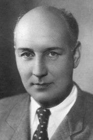 Mikhail Romanov as Langfeld in Zygmunt Kolosovsky 1946