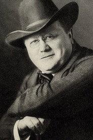 Gustav Rickelt as Der Dompropst in Father and Son 1930