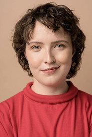 Marianne Amyot as Sacha Sad News in Un otage en liberté