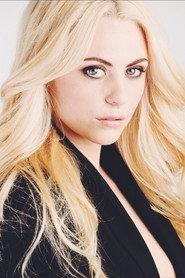 Alex Gordon as Officer Angela Taylor in Ankle Biters 2021