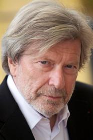Daniel Benoin as Le directeur de rédaction in Steel Butterfly 2025