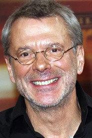 Reinhard Mey as Karlas Vater in A Witch's Kiss 2005
