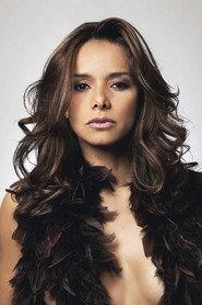 Maricielo Effio as Elisa in Gods 2008