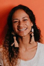 Cesar Augusto Florêncio as Gaia Mãe Terra in Menina Semente 2023