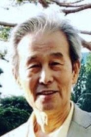 Kim Bong-soo as Song Doo-soo in Low Life 2004