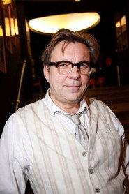 Pekka Valkeejärvi as Uki in Hellsinki 2009
