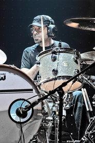 Jeff Campitelli as Drums in G3 - Live in Tokyo 2005