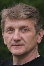 Dariusz Kowalski as stażysta in Treatment 2001