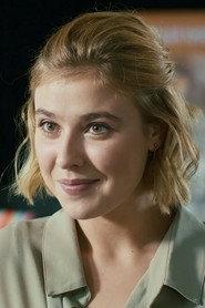 Anastasiya Bogatyreva as Ksyusha Dronova in The Good Boy 2016