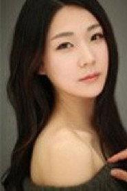 Lee Ae-ri as First woman in a couple in Saem 2018